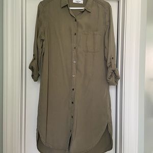 Carly Jean Los Angeles Magnolia Dress